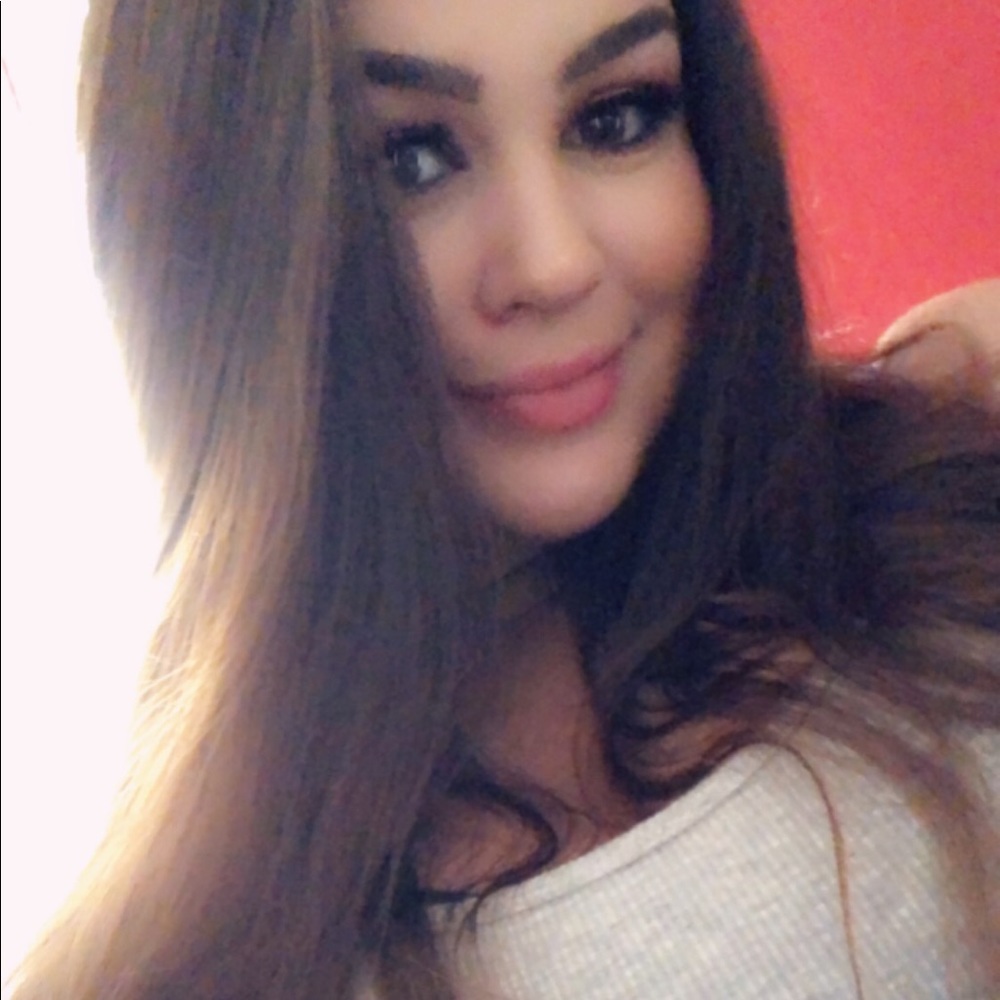 Meet your Posher, Zoe